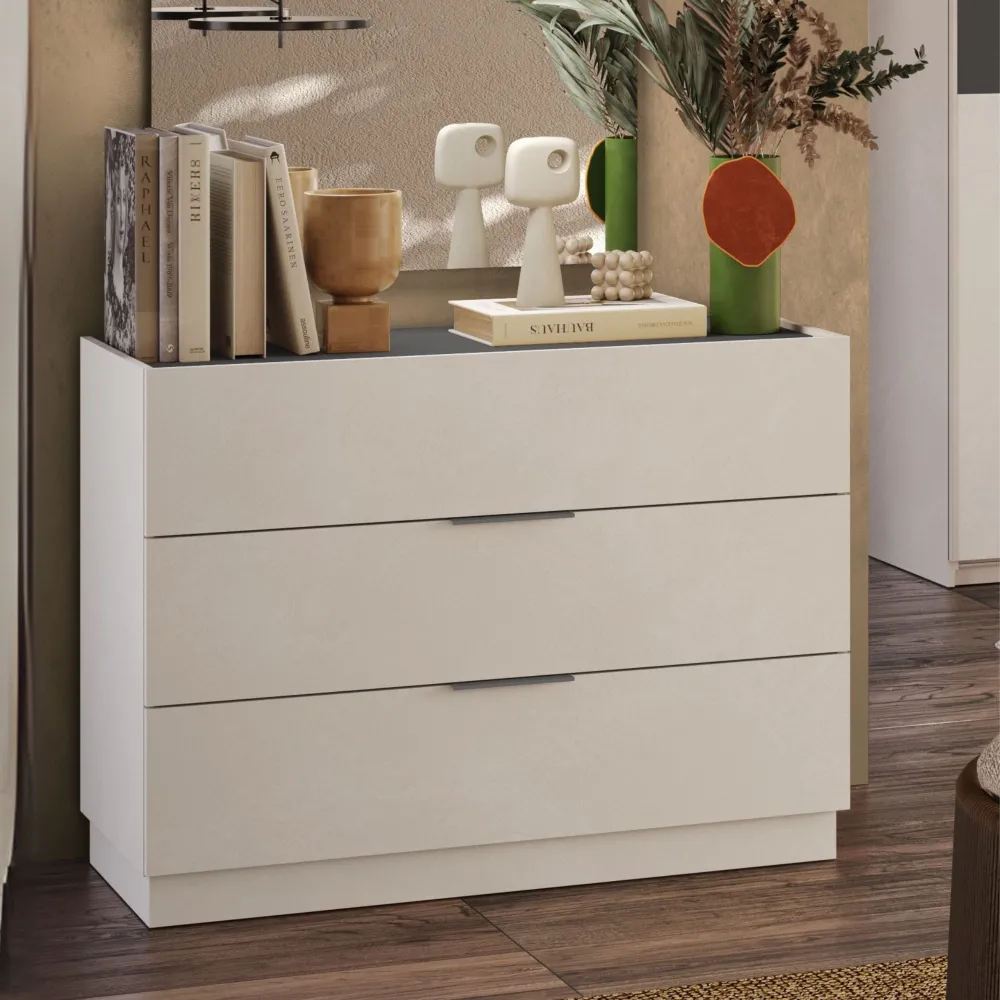 Comò 110×83×52 cashmere e antracite con tre cassetti e maniglie in tinta - MUSA